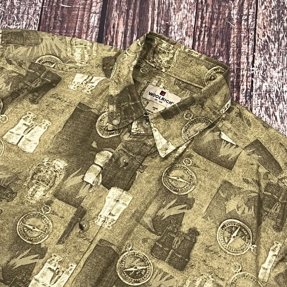 Vintage Woolrich‎ Men Short Sleeve Button Down Shirt Compass & Binoculars Medium